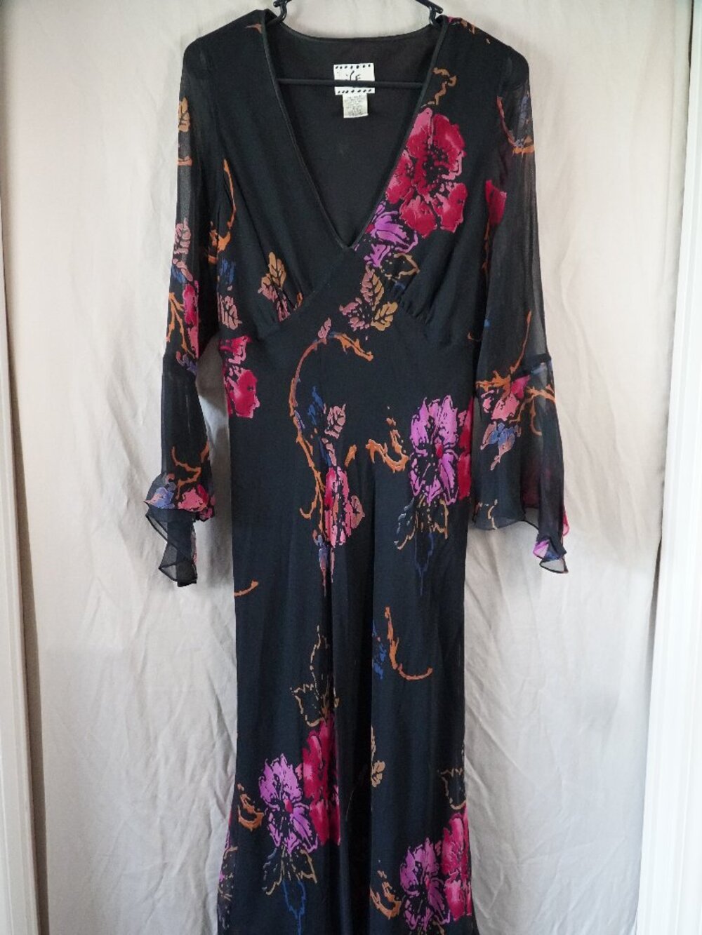 Vintage Ice black floral silk maxi dress - Picture 2 of 11